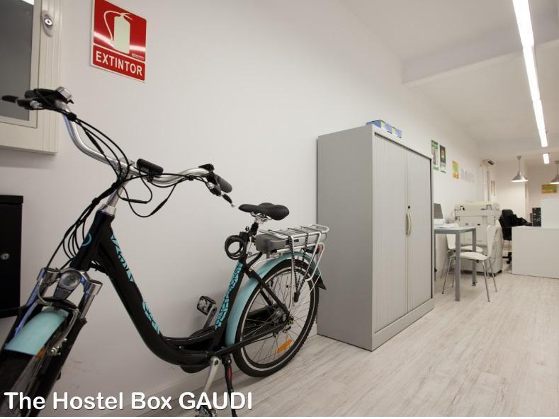 Rocket Hostels Gracia Barcelona Luaran gambar